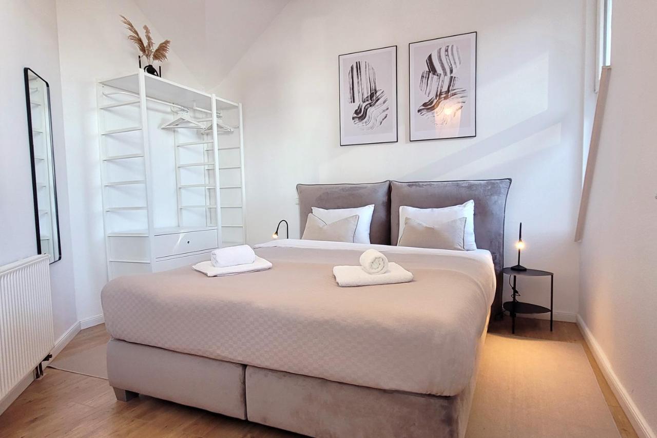 Grosse Penthouse Ferienwohnung Mit Meerblick, Sonnenterrasse & Luxusbad Von "Momentic" Sierksdorf Exterior photo